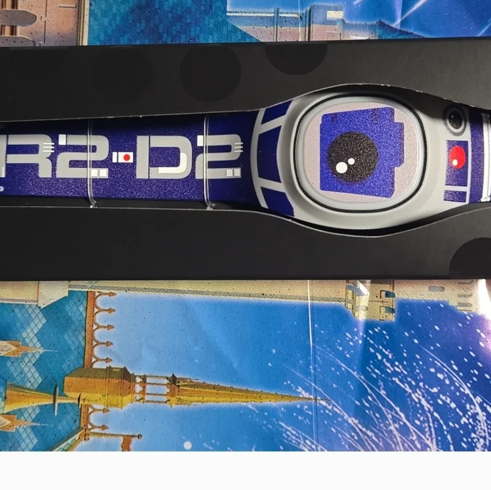 Disney MAGIC BAND + Star Wars R2 D2